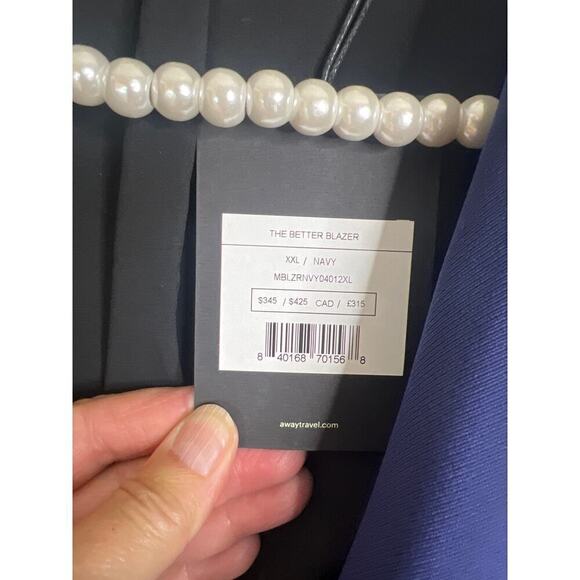 AWAY Travel NWT The Better Blazer Travel Blazer in Navy Size XXL - Picture 5 of 7